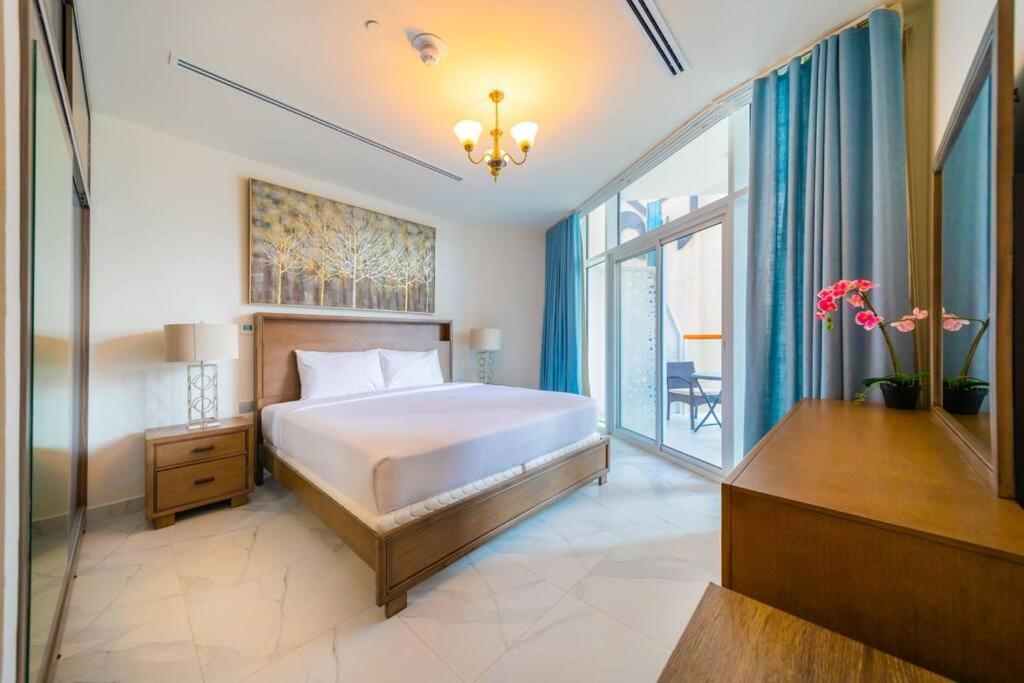 Millennium Binghatti, Business Bay - Mint Stay Dubai Exteriör bild
